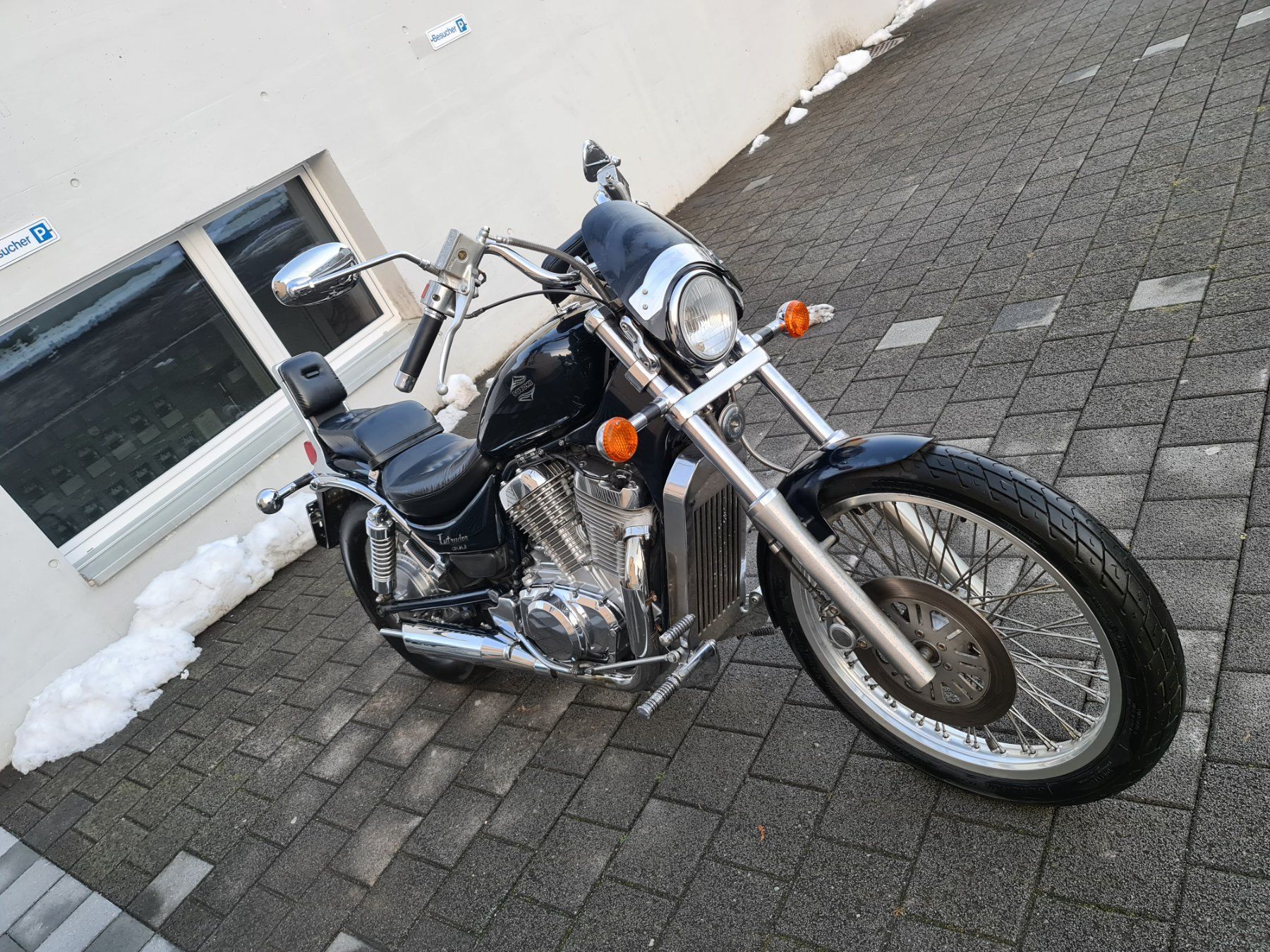 Suzuki Chopper: Suzuki Intruder VS 800 GLP – Gebraucht aus Galgenen von