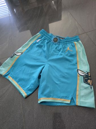 Shorts Jordan NBA Charlotte Hornets Taille 34 M turquoise