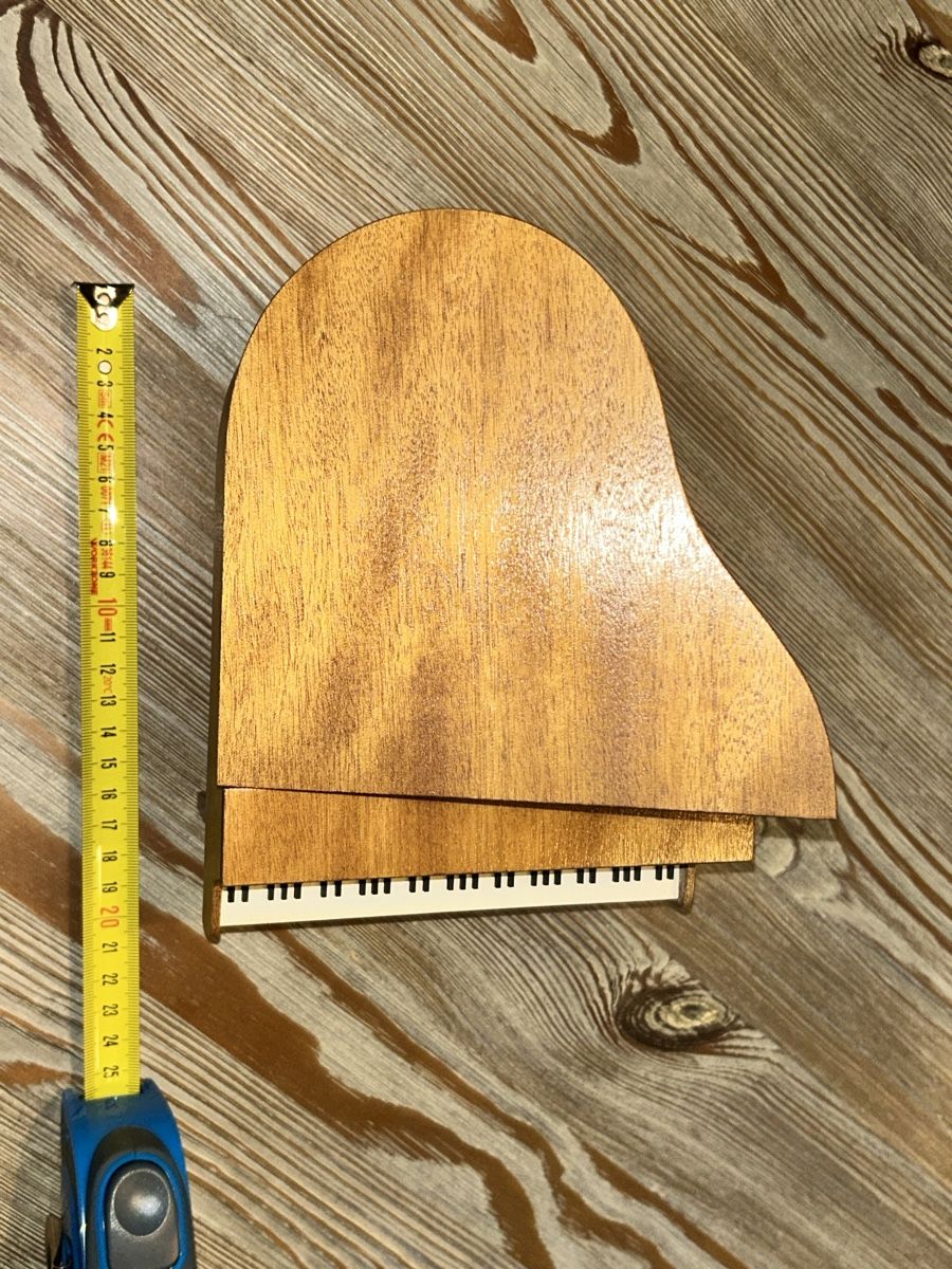 Spieldosen: Spieldose Flügel, Holz, Vintage. – Gebraucht aus Düdingen von Reconflo 3