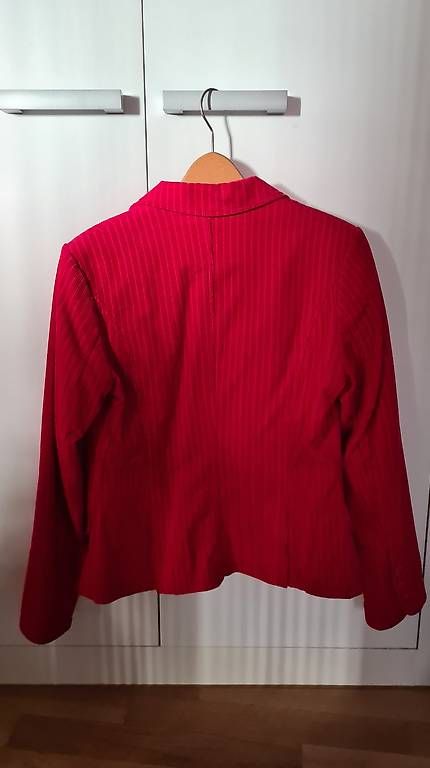 Vestes: Cord Blazer in rot – D'occasion à Zuerich par Manu_bu 1