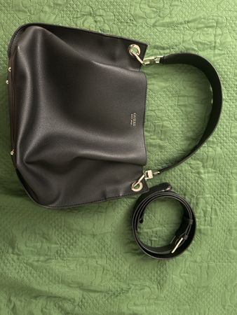 Schwarze Guess-Umhängetasche mit Schulterriemen – neu 