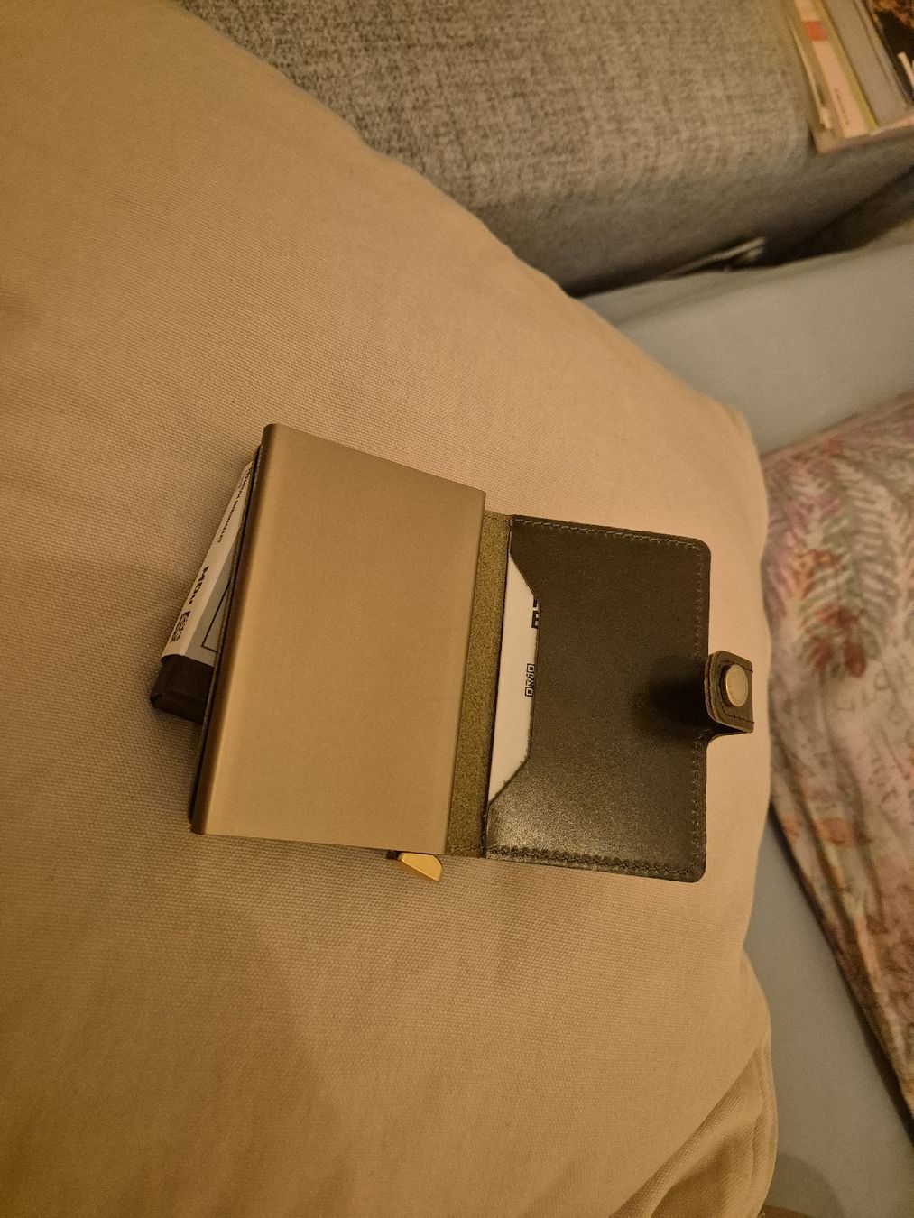 Portafogli: SECRID Wallet olive NEU – Nuovo e nell'imballaggio originale da Bern venduto da dia_yv66 2