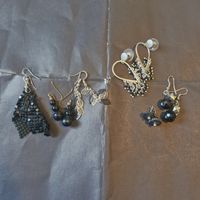 lot boucles d'oreilles noires