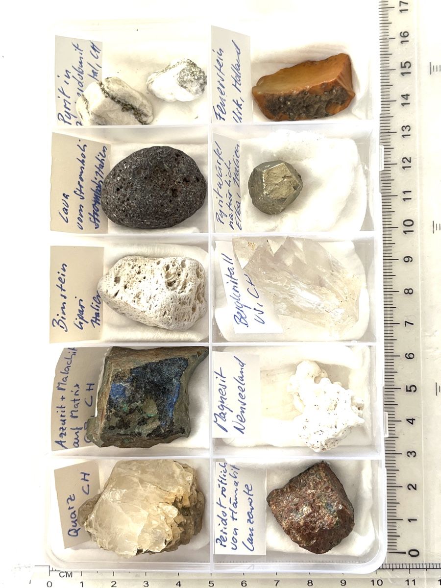 Mineralien & Heilsteine: Interessante  Mineraliensammlung! – Gebraucht aus Uster von Arrayo 6