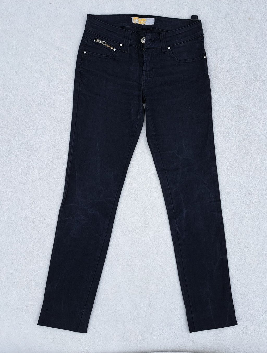 Jeans: Bequeme schwarze Hose Gr. 38 Jeans Tess – Difettoso da Gysenstein venduto da joshuas81