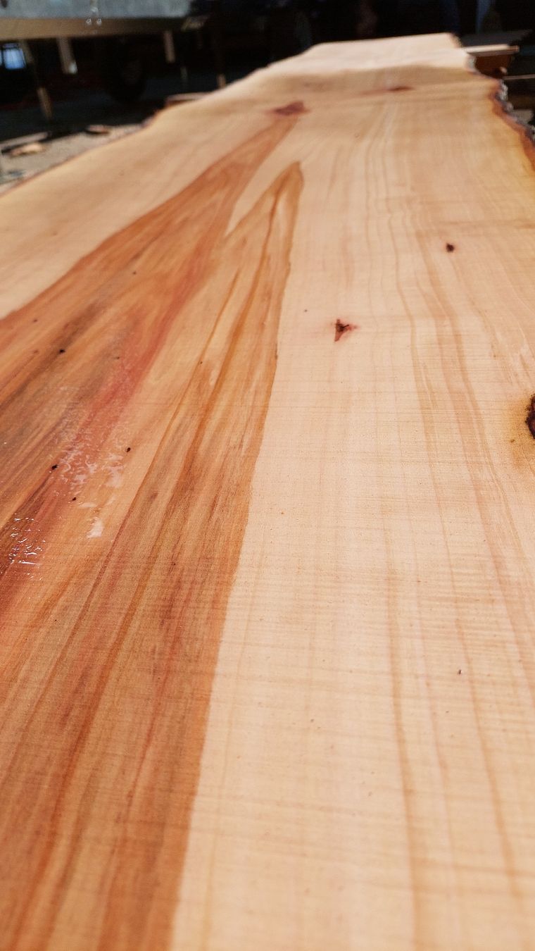 Articoli in legno: Birnbaumbretter – Usato da Bretzwil venduto da AnnenHolz 5