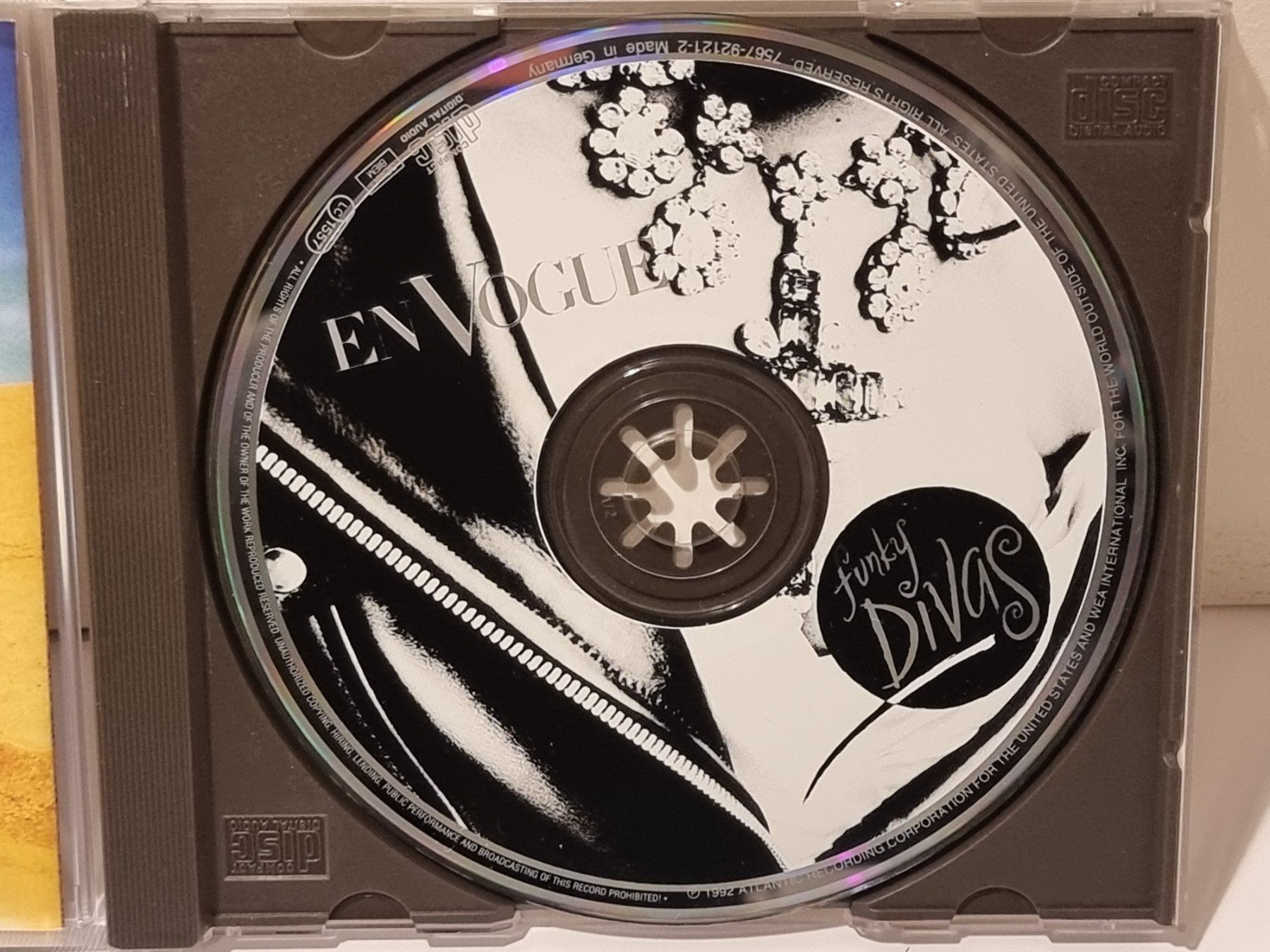 CDs: En Vogue - Funky Divas (CD) – Gebraucht aus Villigen von Tschachtlan 3