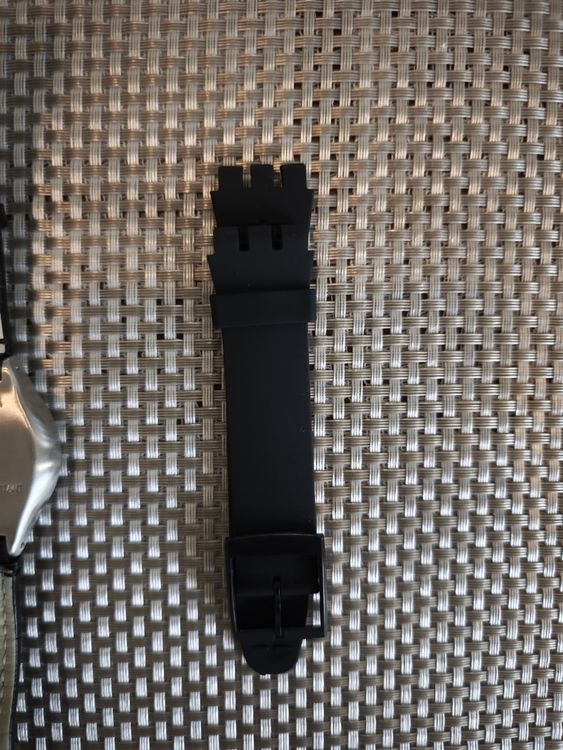 Swatch mit zusaetzlich neuem  Uhrband 5