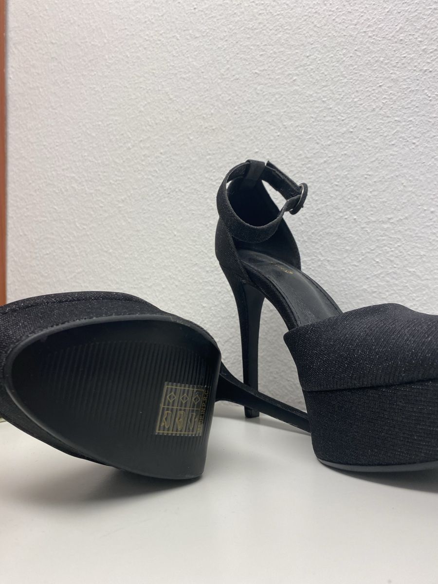 Damenschuhe: Scarpe glitterate con plateau – Neu und originalverpackt aus Stabio von sam_l8qw 2