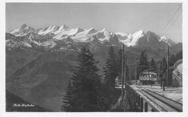 Arth (SZ) Arth Rigi Bahn Eisenbahn Alpenpanorama mit Zug
