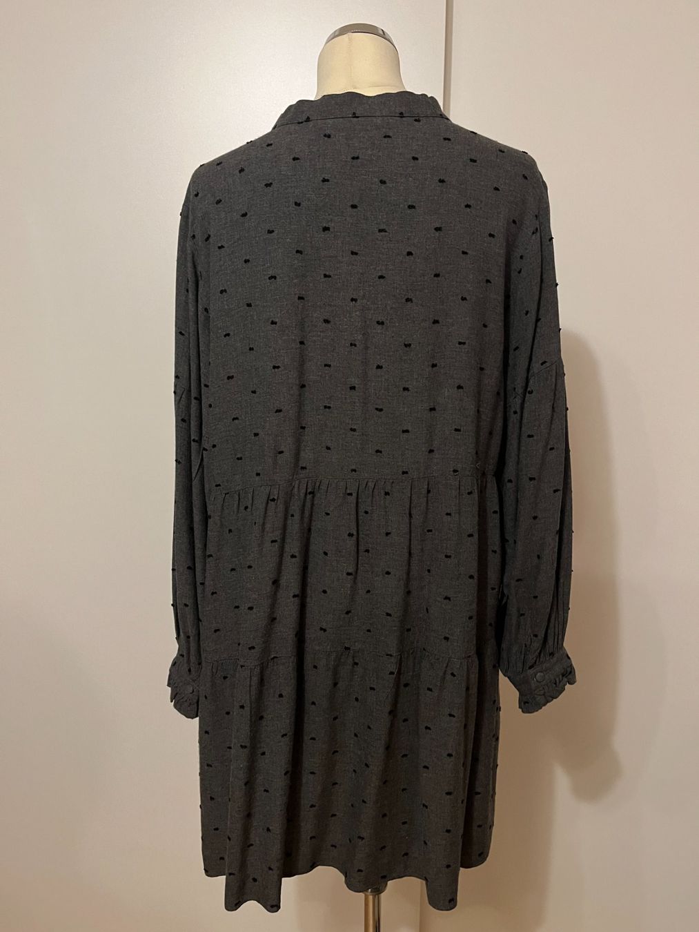 Mango Vestiti: Kleid / Dunkelgrau / gepunktet / S / Mango – Usato da Maienfeld venduto da 2nd-Hand-Parts 3