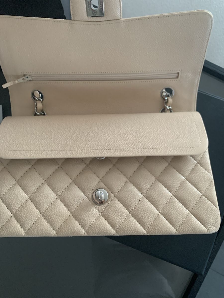 Chanel Borse da donna: Chanel Timeless Medium Tache – Usato da Luzern venduto da Cube4 4