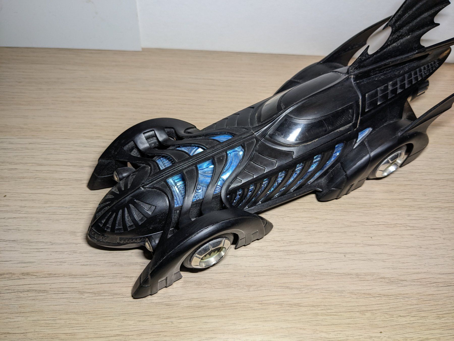 Revell Modellautos: Revell - AMT Batman Forever Batmobile 1-25 Model Kit – Gebraucht aus Gland von  3