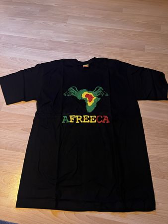 Schwarzes Rasta T-Shirt, NEU!!!! Grösse L