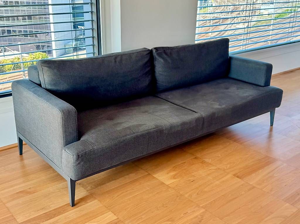 Sofas: Schlafsofa "Steff" Studio Copenhagen, hellanthrazit, 218 cm – D'occasion à Dietikon par bae_m9ld