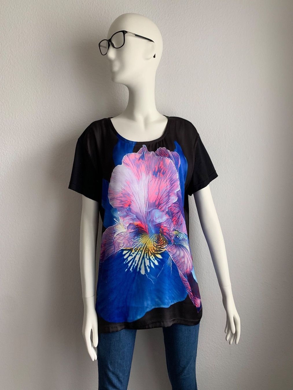 Givenchy T-Shirts: Givenchy T-Shirt – Neu (gemäss Beschreibung) aus Winterthur von 19.19