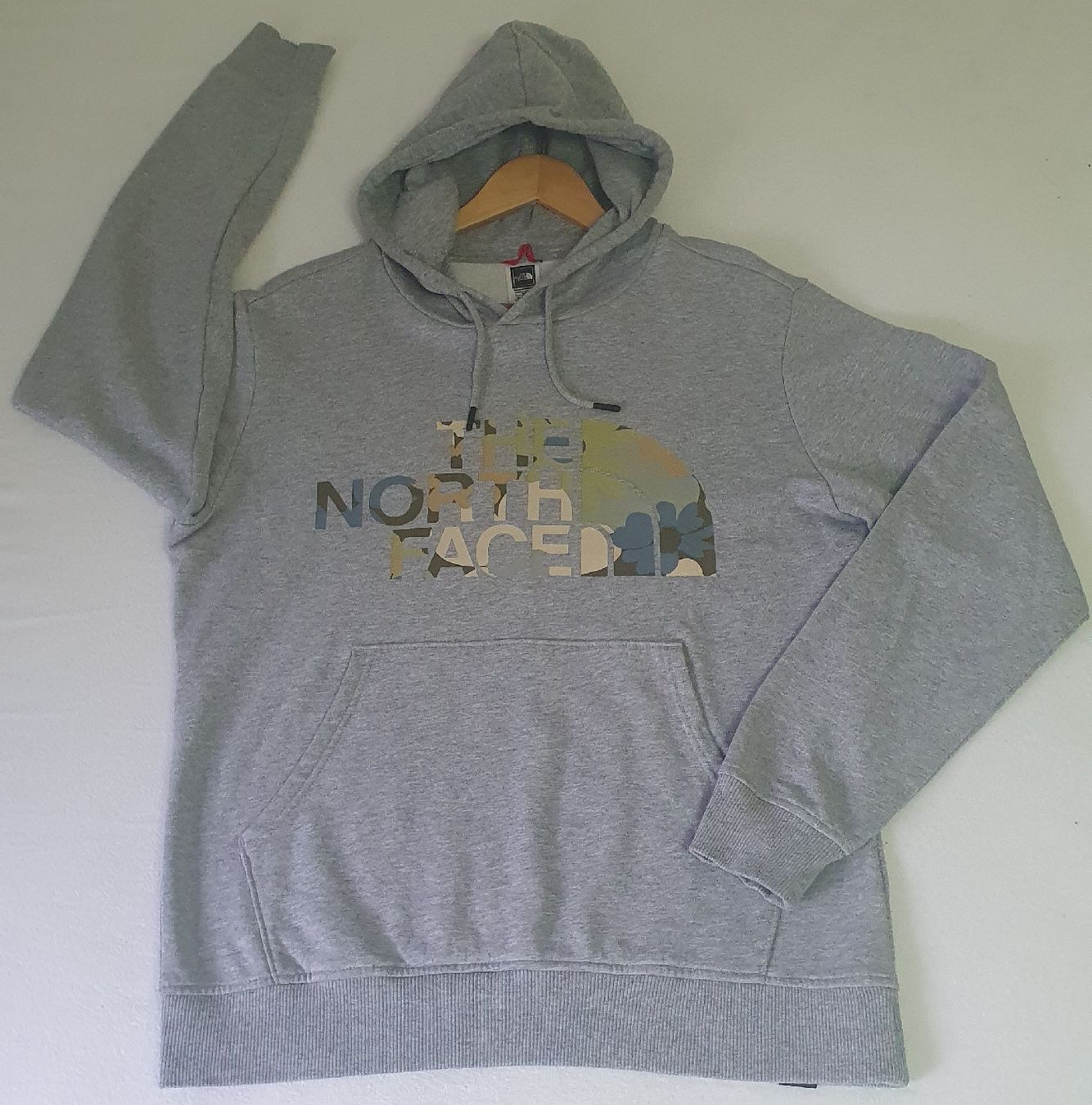 North Face Maglioni & Felpe: north face pullover G M – Usato da Maienfeld venduto da tobeyl2020 2
