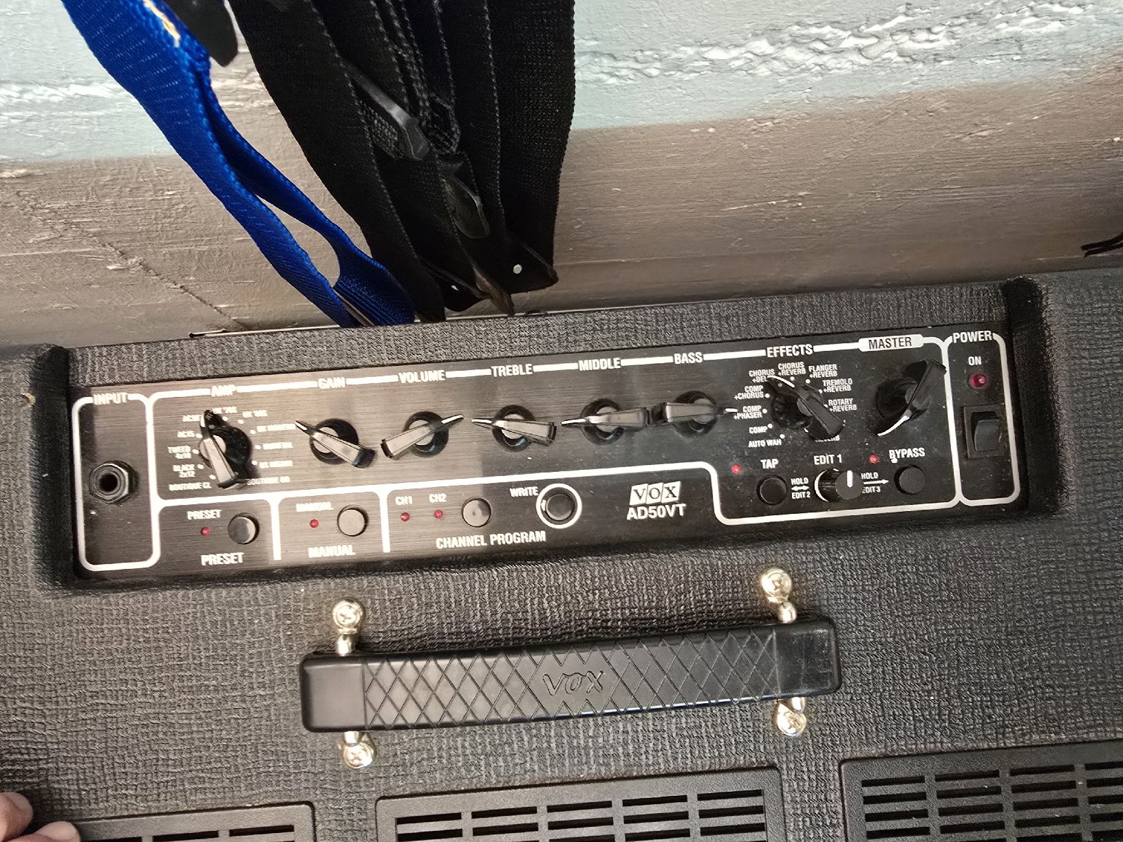 Vox Amplificatori: VOX AD50 VT ....GUTER ZUSTAND .... – Usato da Zürich venduto da Antiquedealer 1