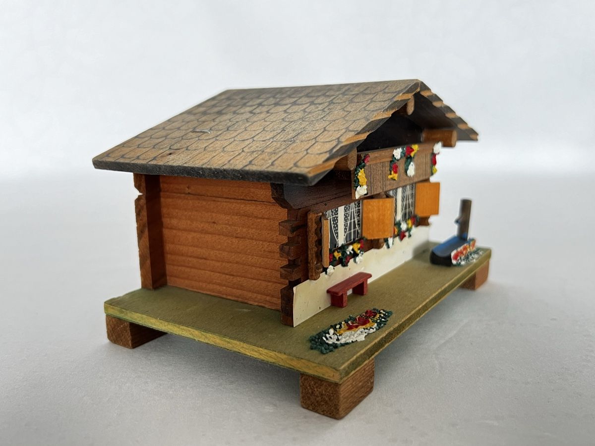 Carillon: Musikdose,Chalet,Schweiz,Le Carillon – Usato da Moehlin venduto da Balirain 1