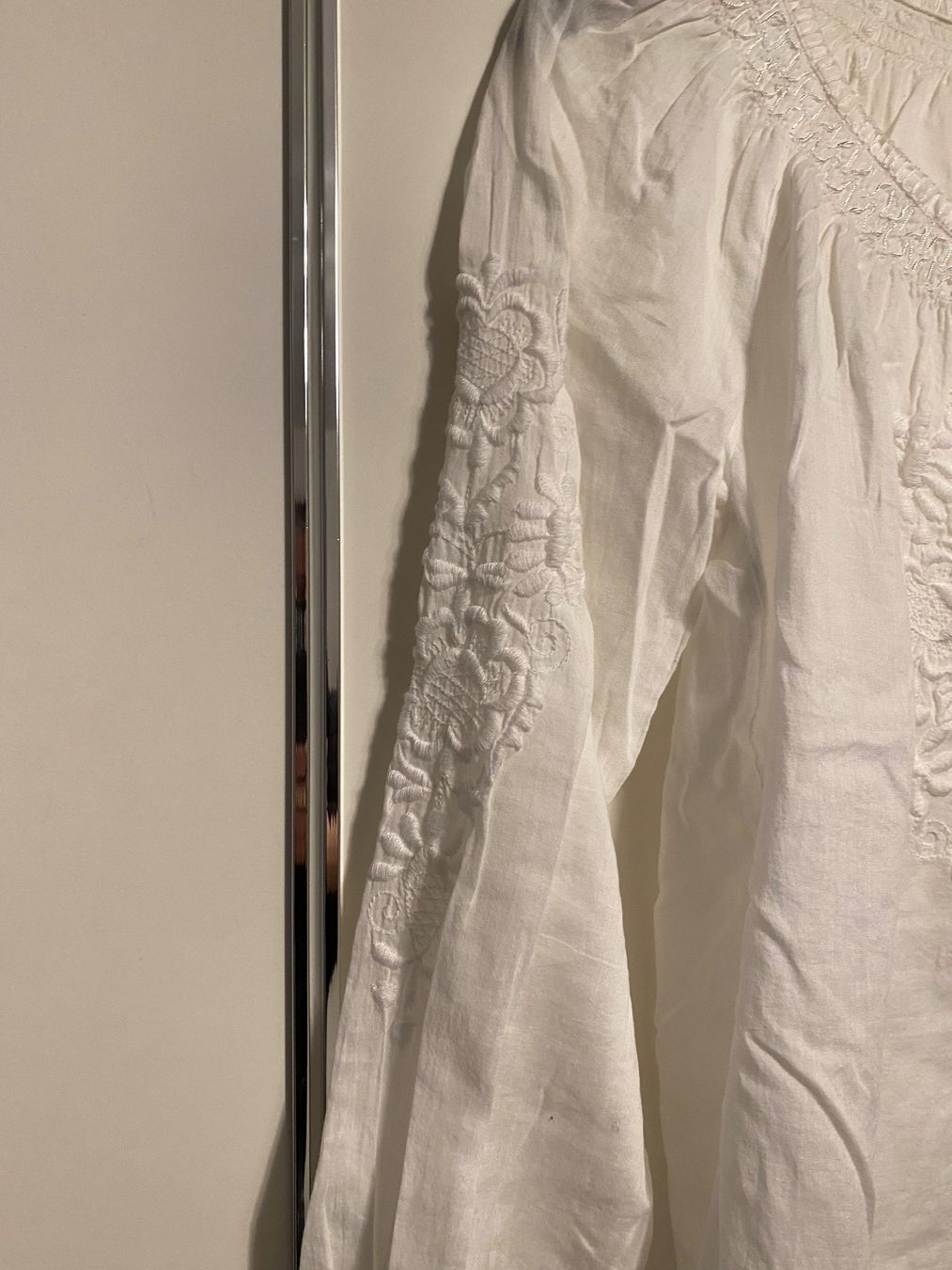 H&M Camicette: Damen Bluse gr.34 100% Baumwolle – Usato da Pfungen venduto da Sheki56 1