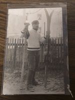 Alte Vintage Postkarte mit Skifahrer von 1911 Rarität
