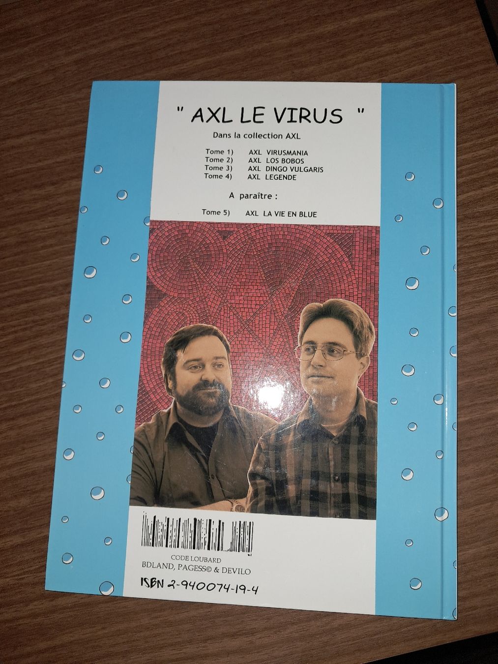 Fumetti: Bd Symptôme 4 - Axl Isopet Légende – Usato da Le locle venduto da juliensaran 3