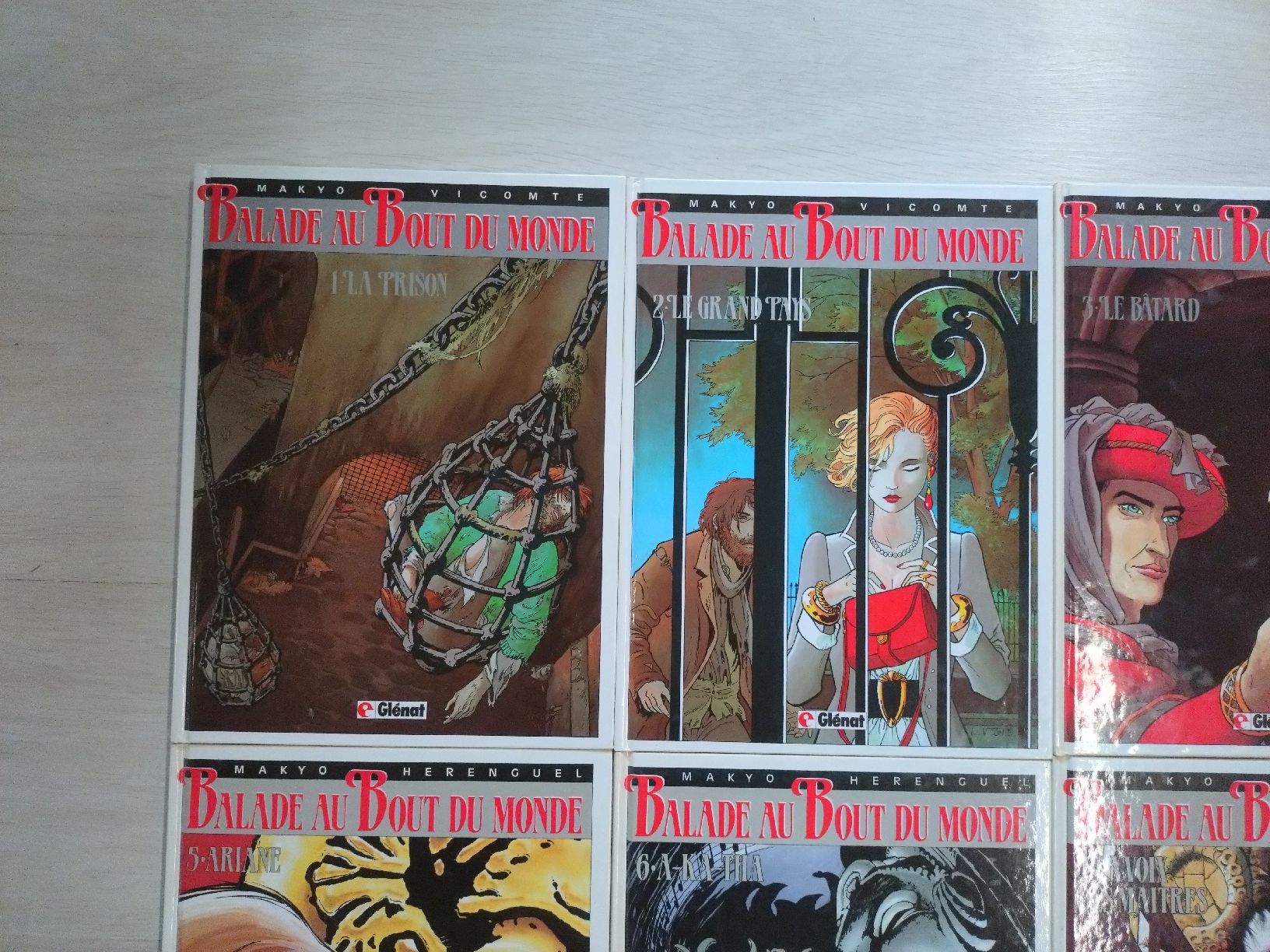 Fumetti:  Balade au bout du monde 1-8 TBE dont EO  – Usato da Farvagny-le-Grand venduto da LaCaverne 1