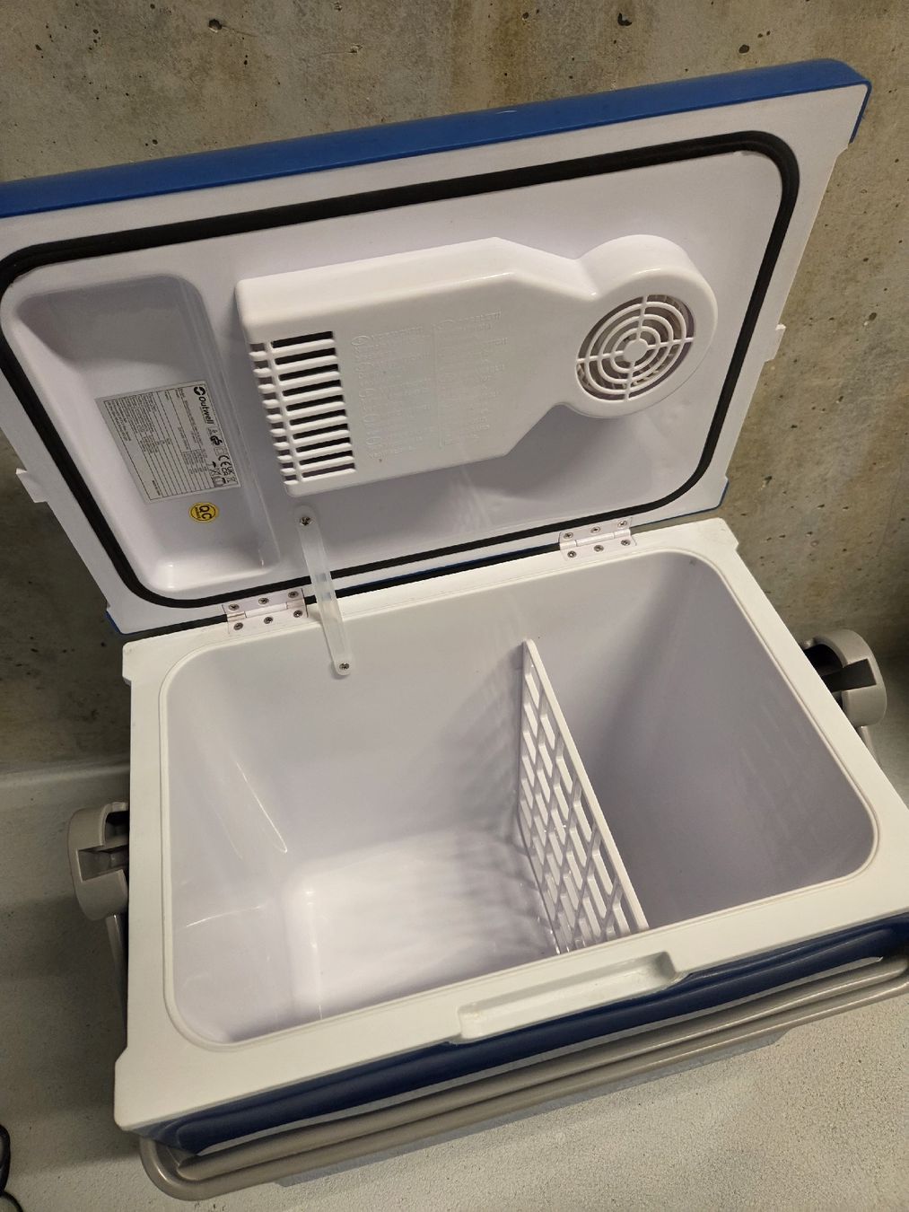 Outwell Frigoriferi & Refrigeratori: Outwell ECOcool Lite 24 12V - Kühlbox – Usato da Lampenberg venduto da NicoleHunziker 2