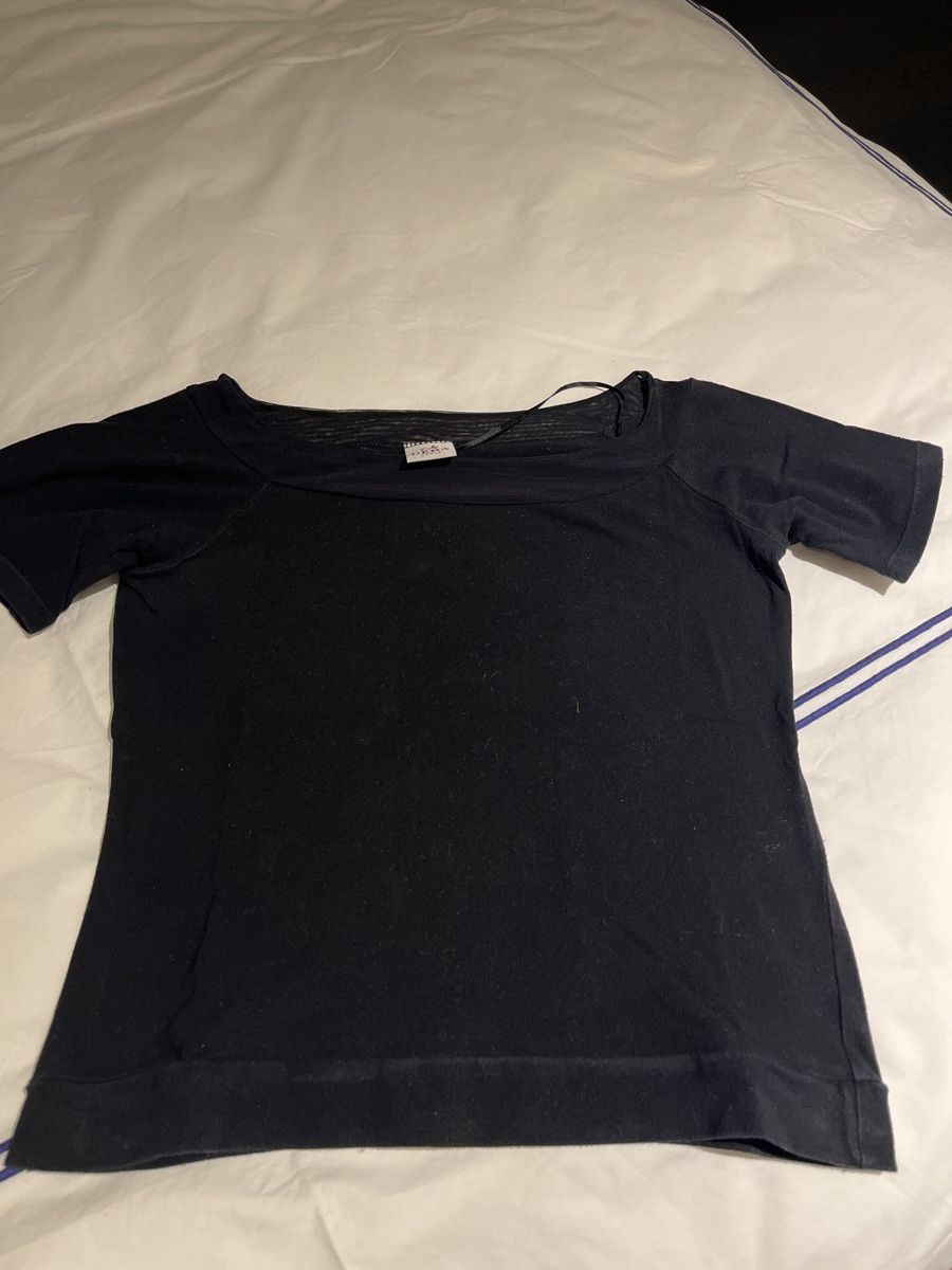 Blusen, T-Shirts & Tops: Deha black modern dance t-shirt – Gebraucht aus Rüschlikon von ant_5v7g