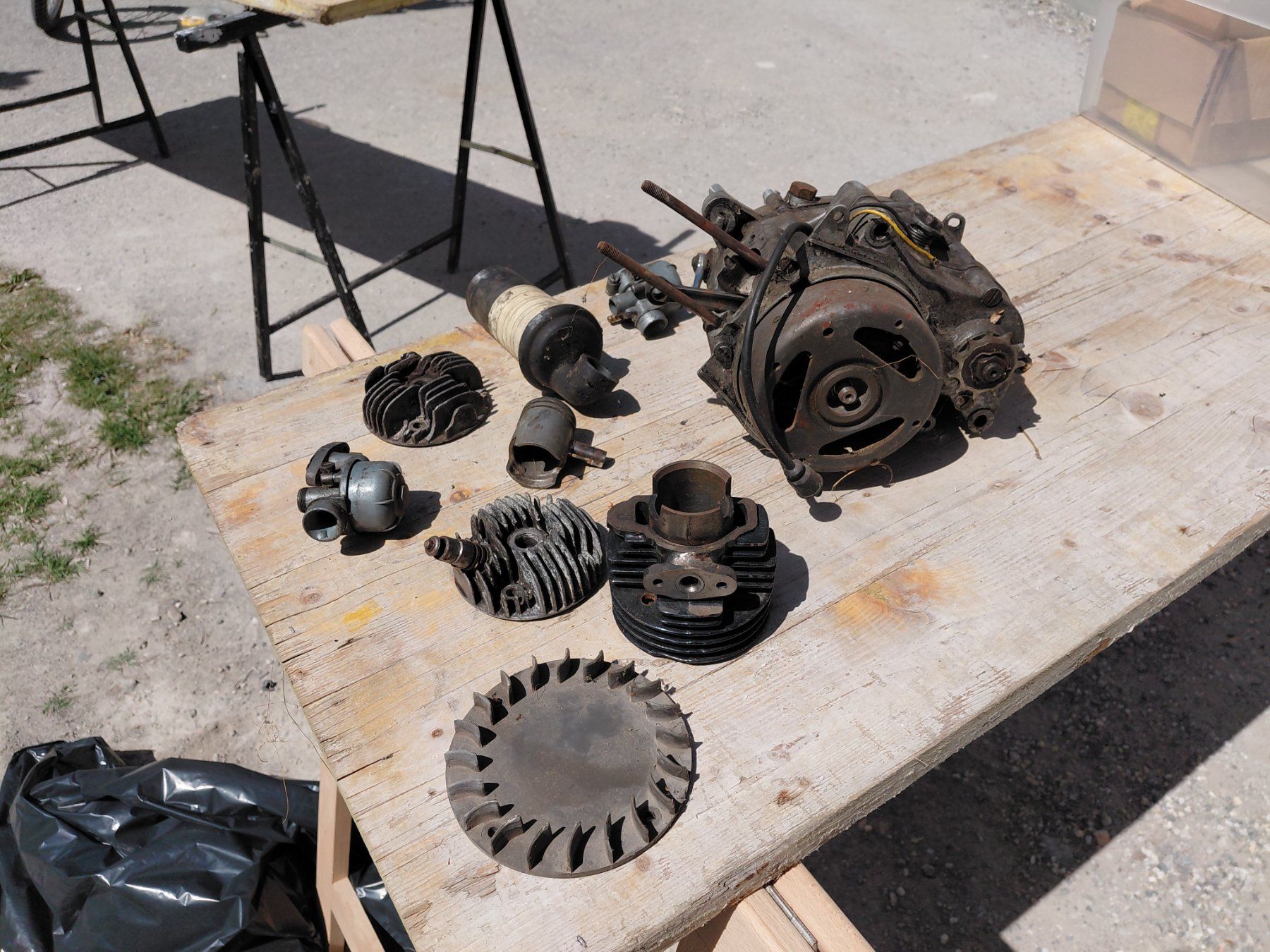 Puch Motoren: Motorenteile Puch Velux X30 – Gebraucht aus Laax GR von Seebenalp 3