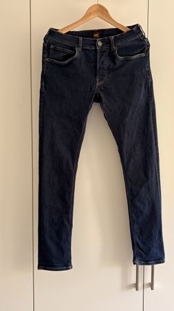 Herren Jeans Lee Luke dunkelblau Grösse W30 L32 neuwertig