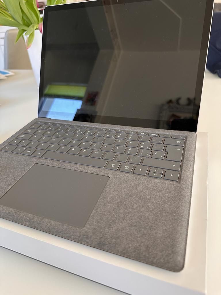 Microsoft Notebooks: MICROSOFT Surface Laptop 5 Notebook (13.5 ", 256 GB) – Gebraucht aus Dottikon von
