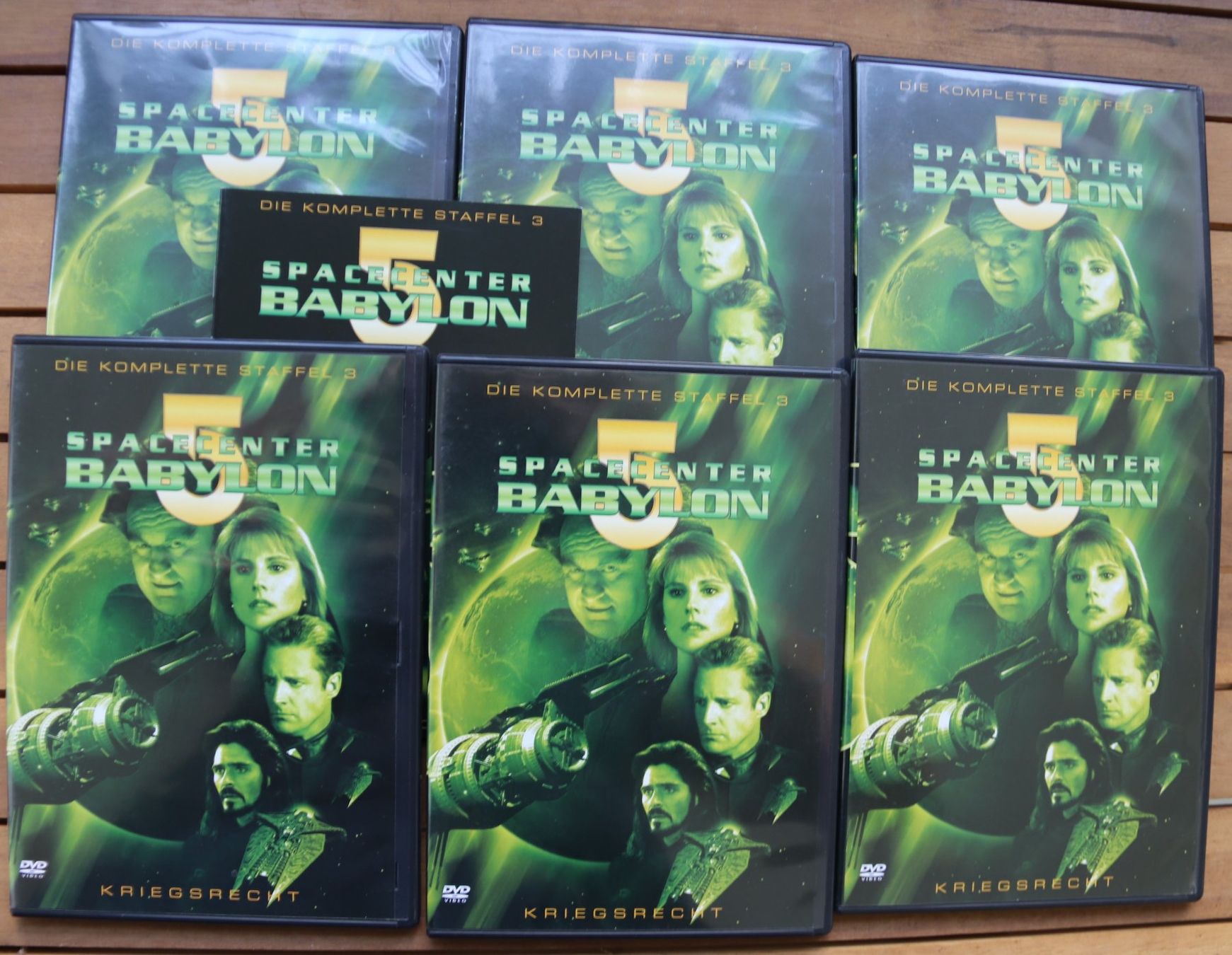 Alle DVDs: Spacecenter Babylon 5 Staffel 3 – Gebraucht aus Glattfelden von Sirax 6