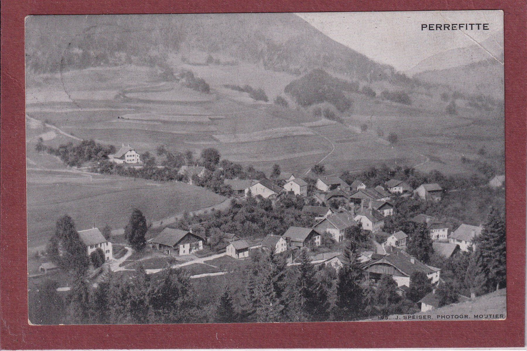 Cartoline postali: Perrefitte - le village - 1919 Belle oblitération – Usato da Orvin venduto da Pyaeschli