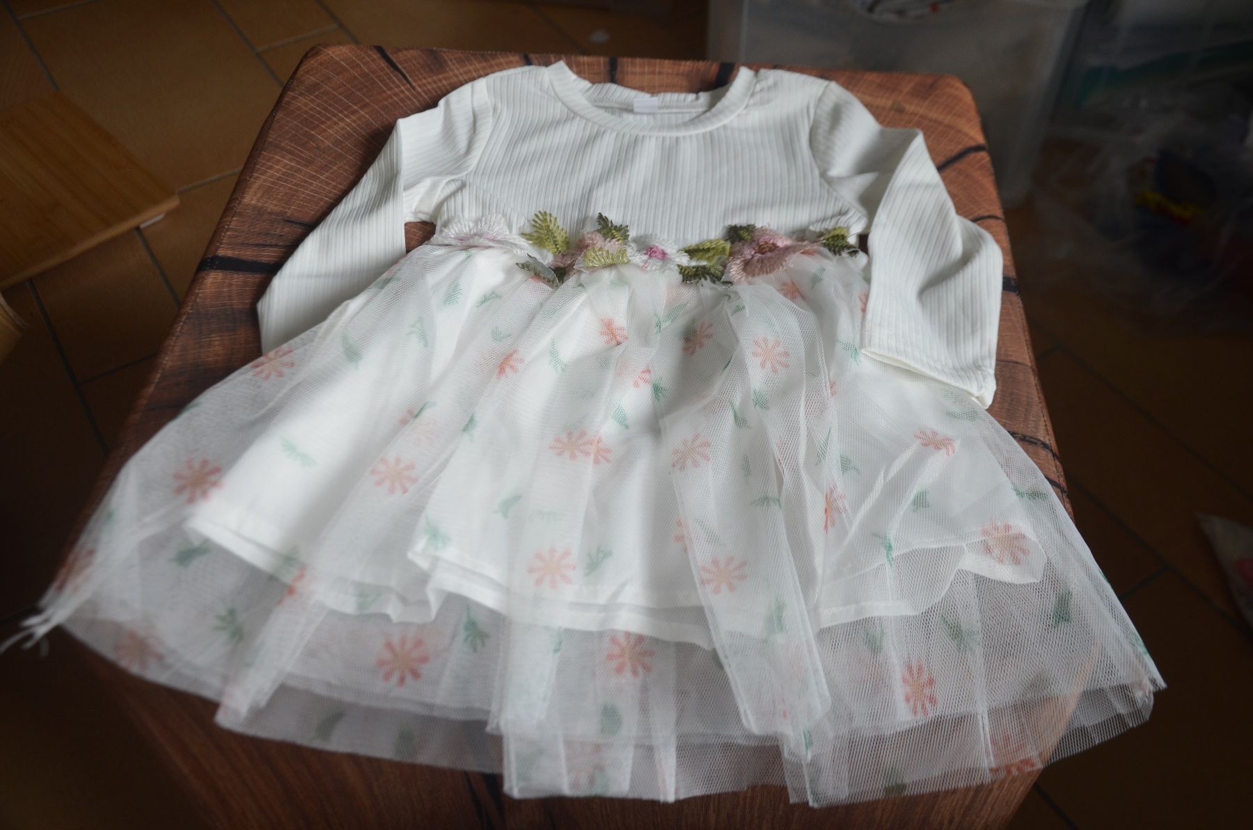 Vestiti & Gonne: TAILLE 80-86 - JOLIE ROBE NEU – Nuovo e nell'imballaggio originale da Chiasso venduto da Dolly015