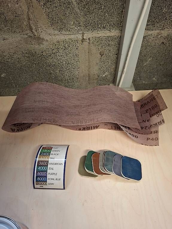 Articoli in legno: Diverses Drechselmaterial. Chestnut/ Holzfestiger / Schleif – Usato da Gerlafingen venduto da MMoeller 2
