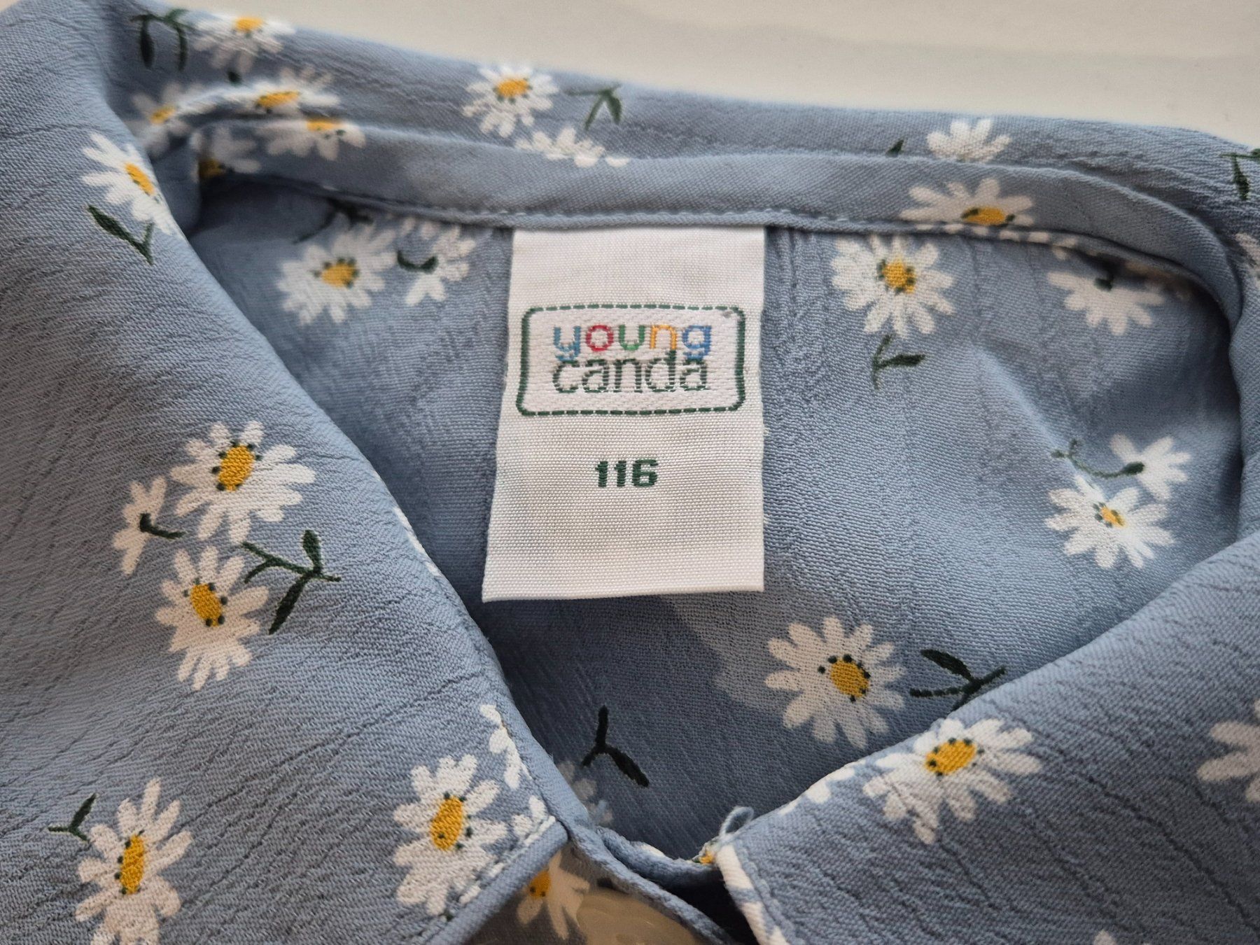 Kleiderpakete & -sets: Kleider Set Gr. 116 – Gebraucht aus Zürich von pau_y8mv 1