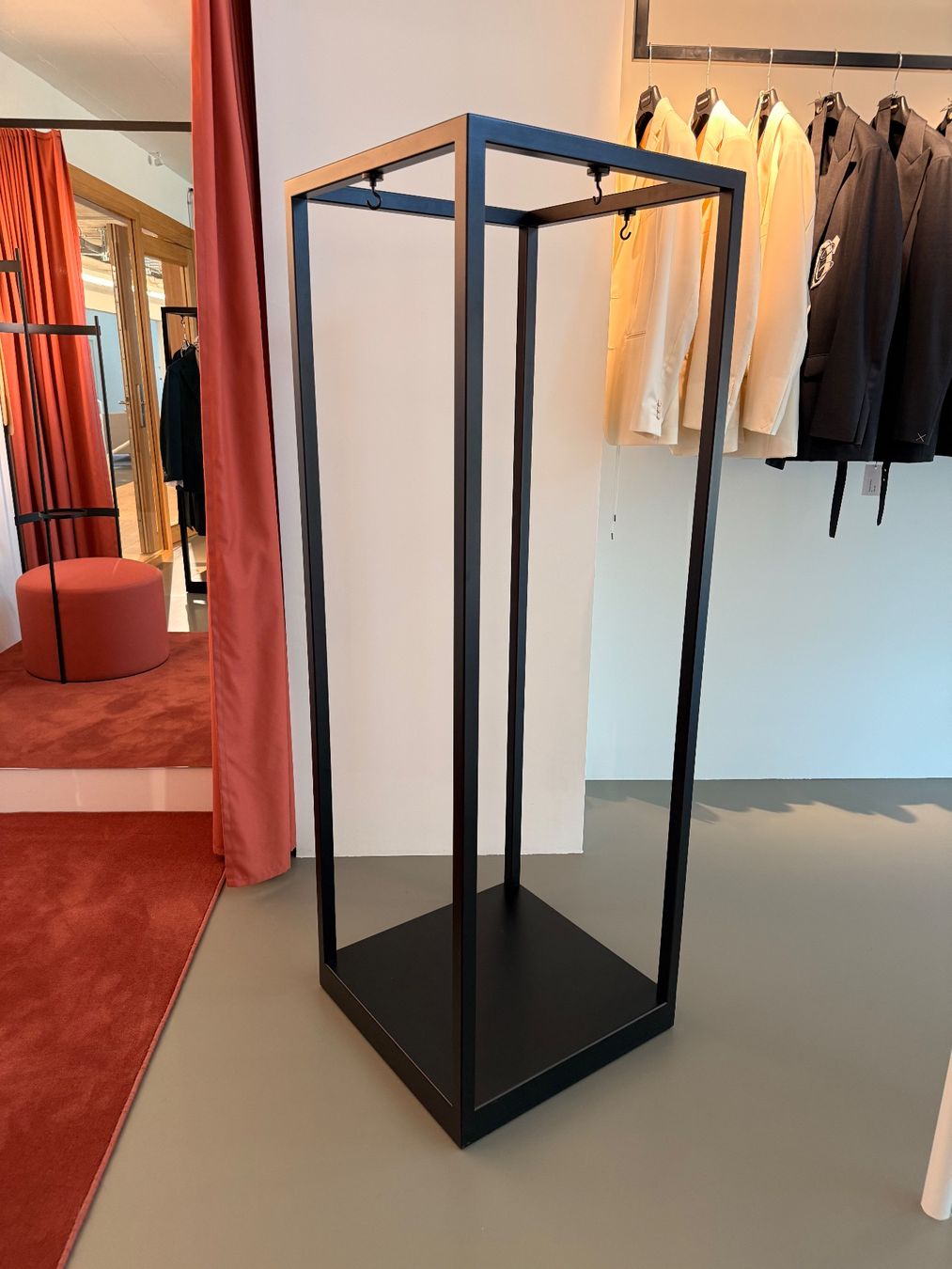 Porte manteau: Garderobenständer – D'occasion à Dietlikon par svenm9320