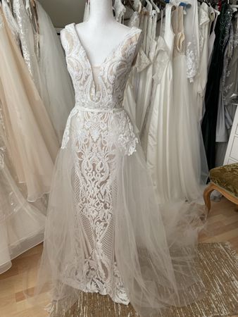 Brautkleid Spitze Meerjungfrau Grösse 36 neu