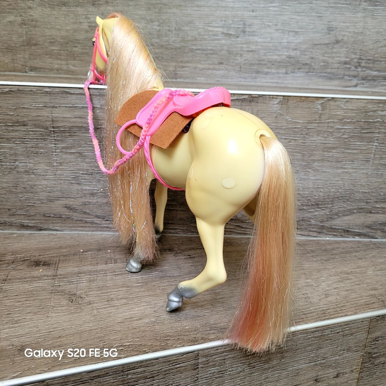Giocattoli: Barbie Pferd Glitzerstein Melody – Usato da Niederbuchsiten venduto da klengyel 2