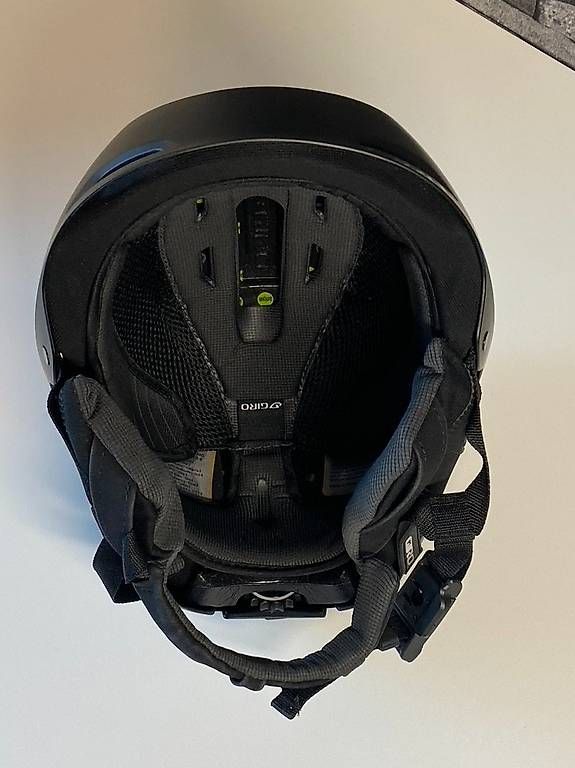 Caschi: Casque de ski GIRO Range MIPS noir mat – Usato da Genthod venduto da Tonutch 2