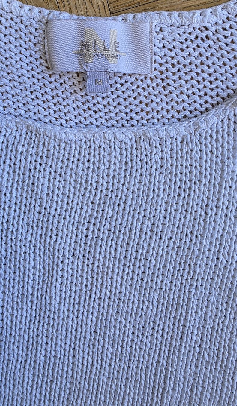 Nile Tops: Débardeur Nile Taille M Blanc – D'occasion à Yverdon-les-Bains par van_dq65 6