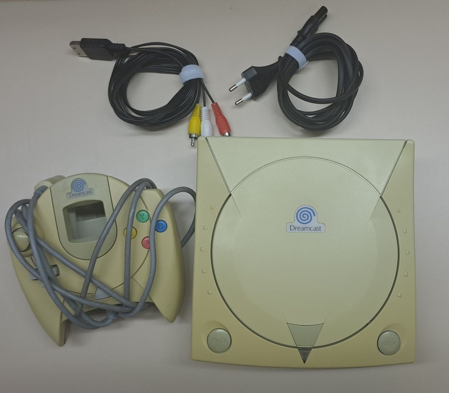 Sega Konsolen: Sega Dreamcast – Gebraucht aus Bünzen von Rtron