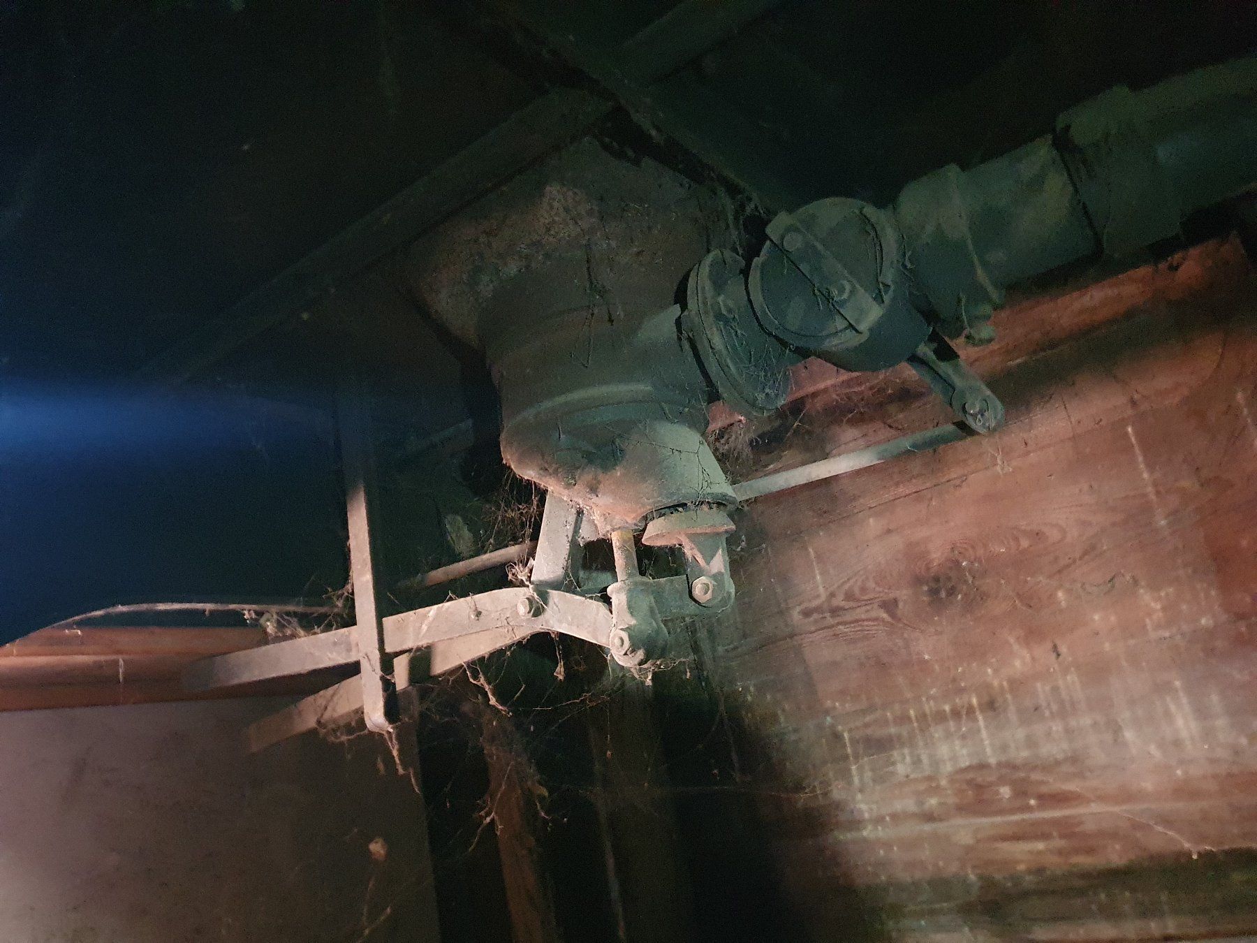 Swiss Alle Werkzeuge: Forge ancienne avec hotte – Gebraucht aus Aïre von hand-made 3