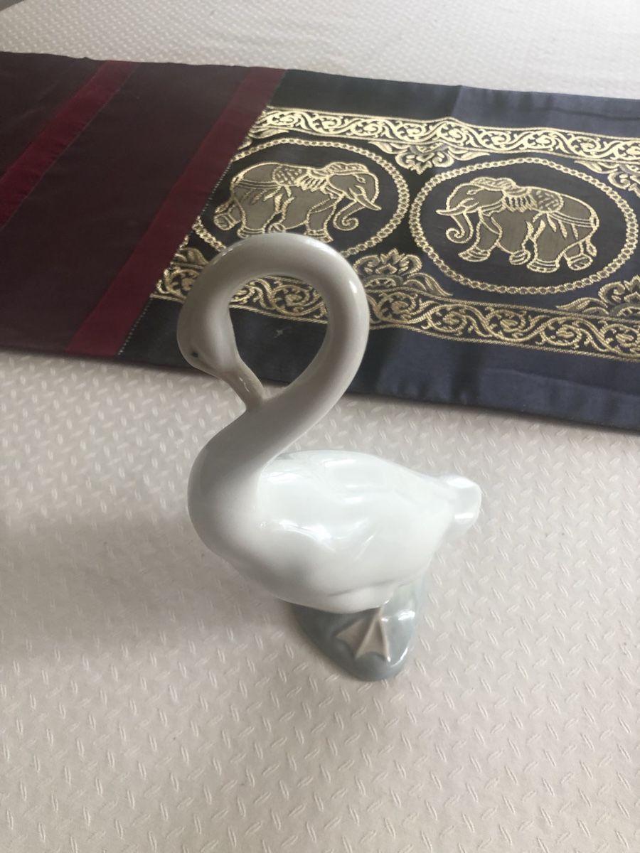 Lladro Statuette: Schwan Lladro – Usato da Laufen venduto da woody9 3