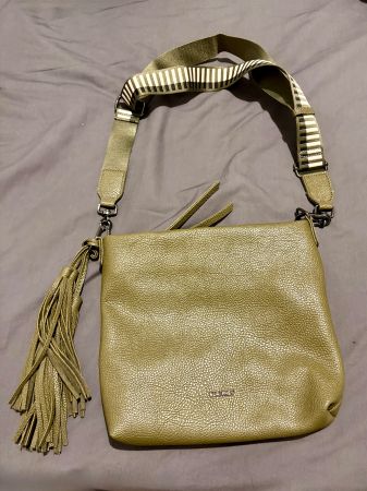 !! Sac bandoulière - marque Suri Frey !! NEUF!!