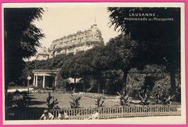 Lausanne Promenade des Mousquines mit Kinder im Vordergrund