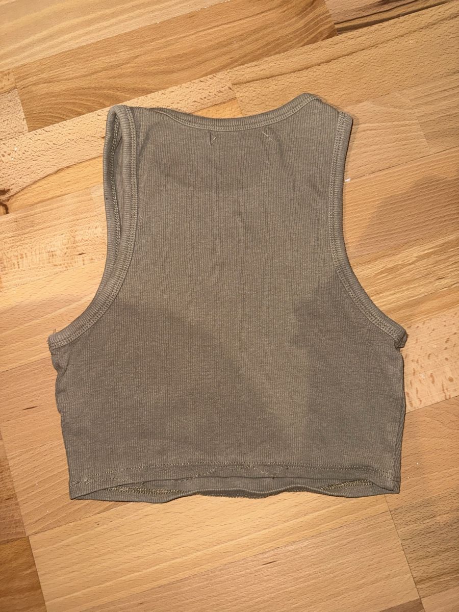 Pull&Bear Top: Top Pull&Bear – Nuovo (secondo la descrizione) da Fontainemelon venduto da erin.blm 1