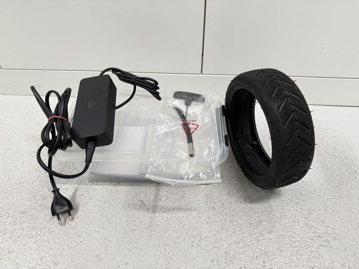 Scooters: Xiaomi Pro 2 – Neu (gemäss Beschreibung) aus Wettingen von giu_2rbm 4