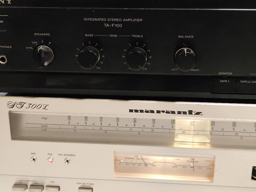 Amplificatori: Ampli SonyTA-F100 – Usato da Le Locle venduto da inavlag 1